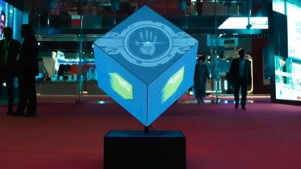 مكعب ليد تفاعلي باللمس (Interactive Cube) - شاشات ليد إبداعية  - إدارة فعاليات ومسارح Elite Tech (الرياض، القاهرة، عمّان)